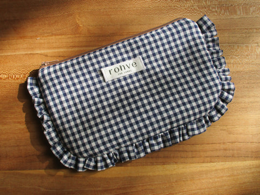 The Frill Pouch