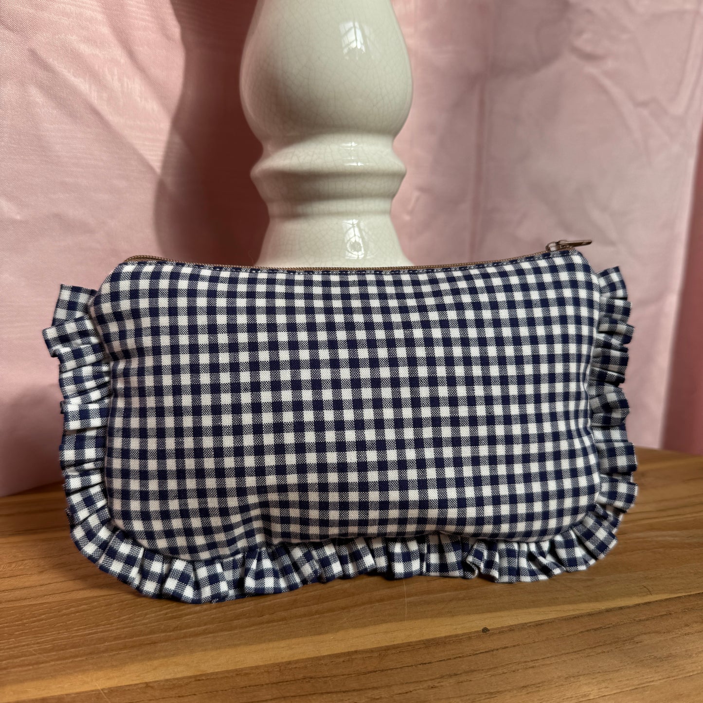 The Frill Pouch